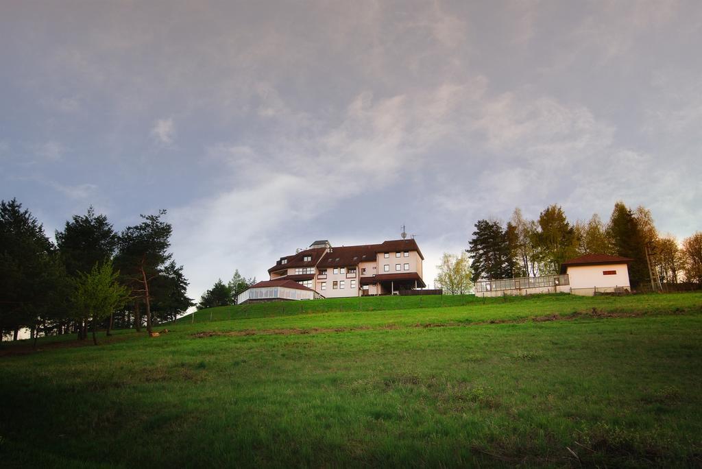 Bellevue Hotel&Resort Bardejov Esterno foto